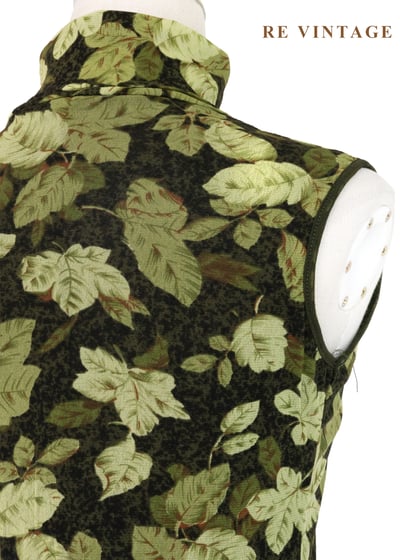 小紅點葉影謎語高領背心9