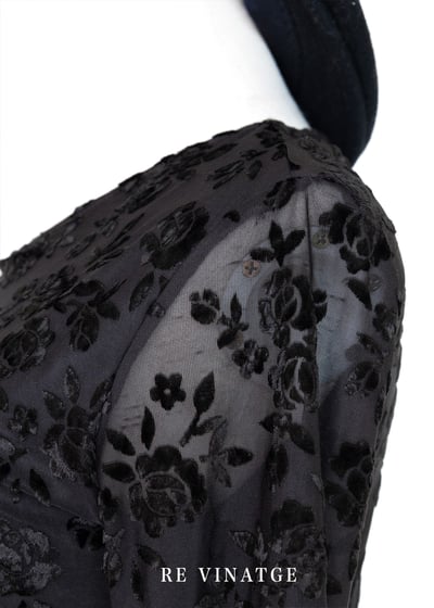 韓國製 - DKNY 黑玫瑰燒融輕薄長袖上衣8