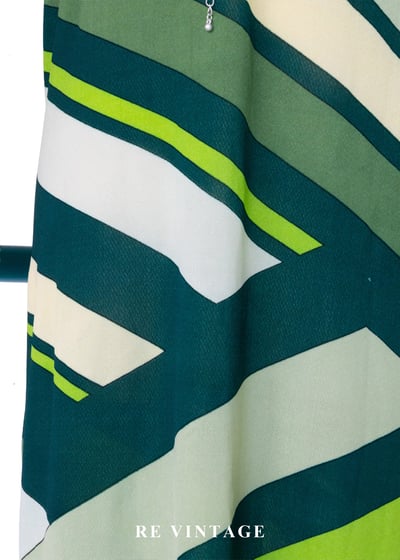 摩登綠層層疊疊幾何線條洋裝9