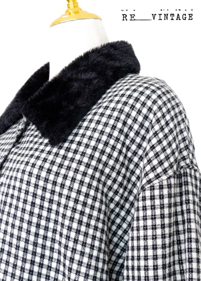 黑毛毛小格紋秋天薄款中長版外套9