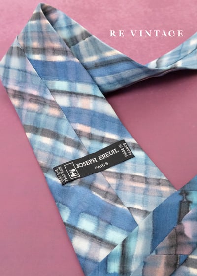 微醺天空藍菱格紋領帶9