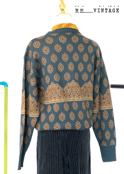 Pierre Cardin 薄款復古綠火焰圖騰針織毛衣3