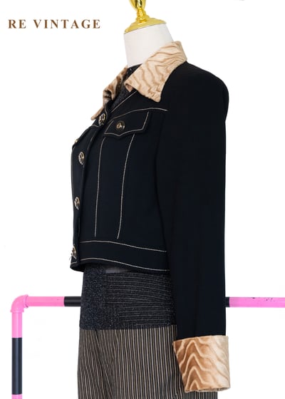 流動黃金黑結構主義上衣短版外套8