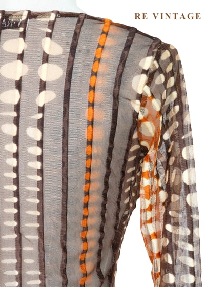 深棕橘子色圓點線條透膚上衣10