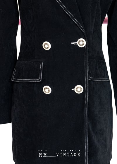 高級水蜜桃觸感的翻領雙排釦西裝外套3