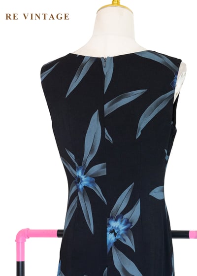 月光下的暗夜百合短洋裝11