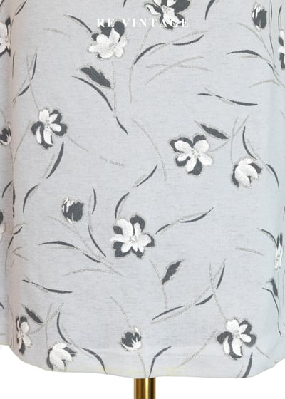 淺灰色柔軟小白花短裙（26-28"）9