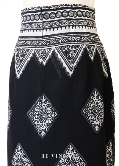 貴族白菱格徽章高腰美裙（24"）9