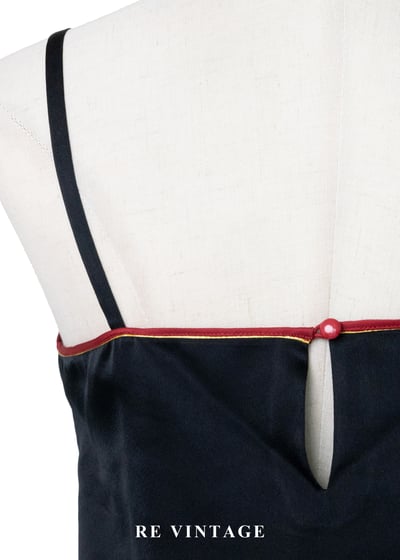 日本製 - 破繭而出的黑夜蝴蝶刺繡背心10
