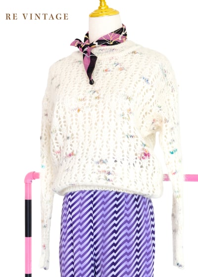 彩虹here and there 可愛白色毛衣1