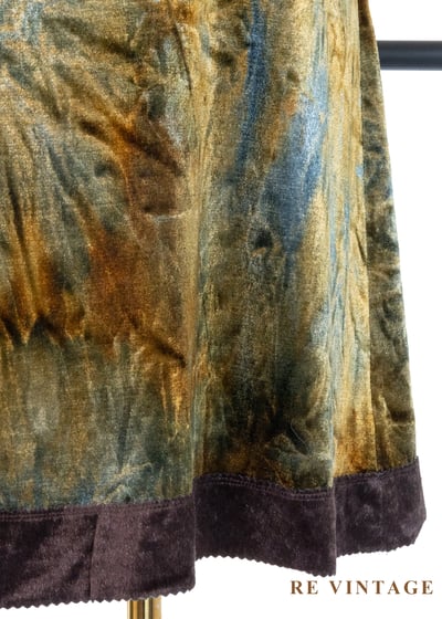 溫暖迷幻金黃綠絨布細肩帶洋裝5