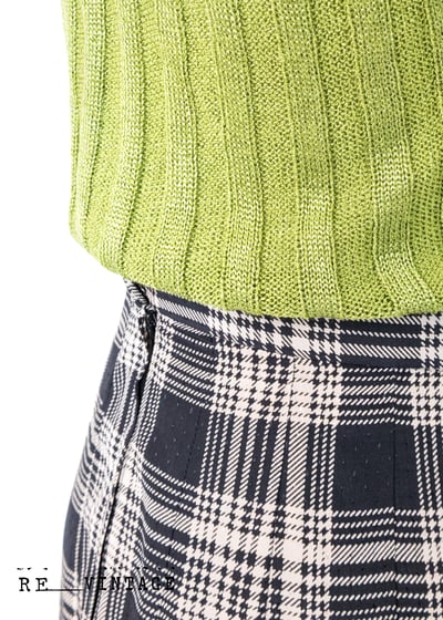 輕薄黑白格百褶裙7