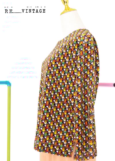 四色小菱格絨布長袖上衣6