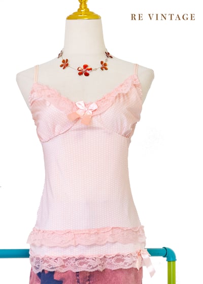 草莓奶霜蕾絲細語小背心1