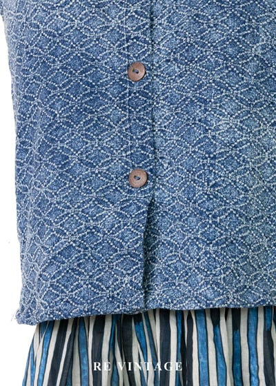 靛藍幾何紋理寬版上衣3