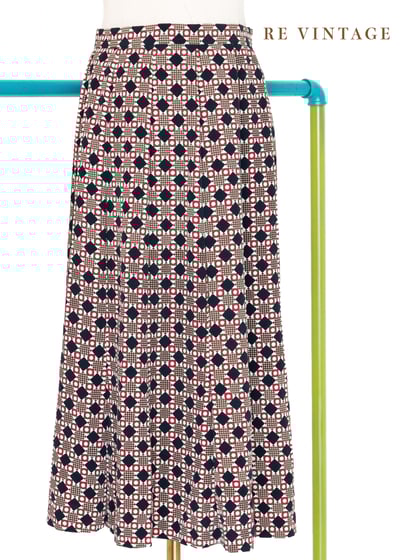 顛倒小方塊氣質中長裙（25"）1