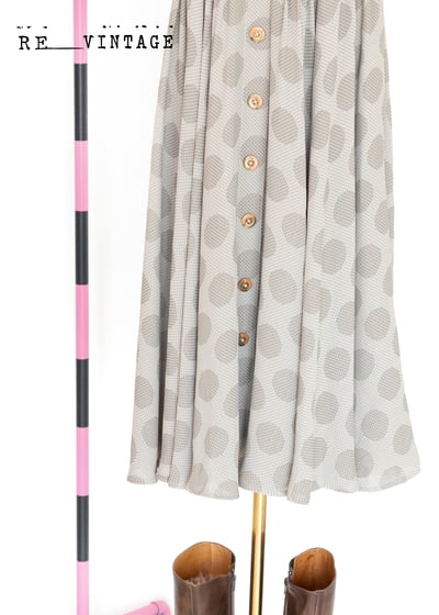 小點點大點點棕灰色長洋裝10