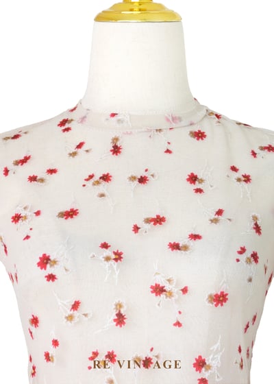 草莓汽水花香味網紗上衣7