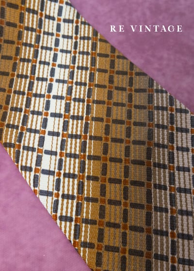 褐霧斜影格紋排列領帶6