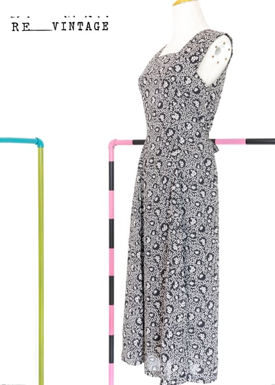 小碎花黑白色氣質長洋裝10