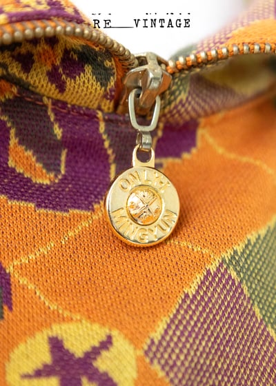 小太陽圖騰針織套頭上衣6