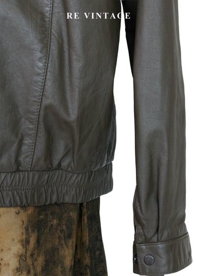 末日荒遠的率性皮革外套17