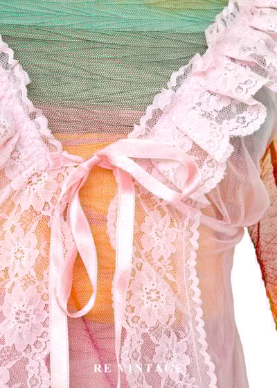 粉紅光的美夢蕾絲背心6