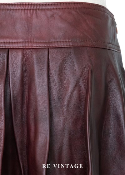 辣味勃根地皮革燈籠短裙（27"）8