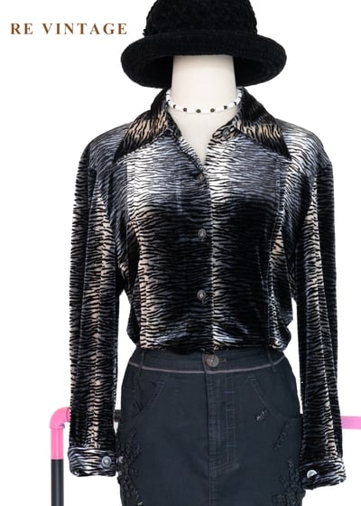 銀黑虎斑絨布長袖上衣1