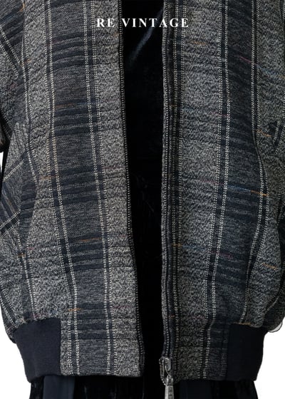 雜訊感黑灰格紋夾克外套4