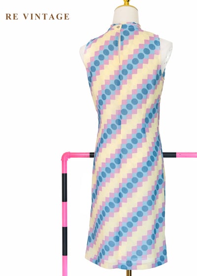 彩虹波點跳格子午後洋裝9