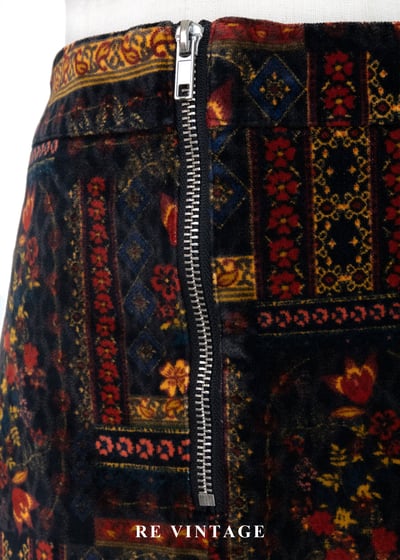 暗夜花毯絨布短裙（28"）9