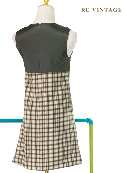Moss Echo 格紋與尼龍拼接迷人洋裝9