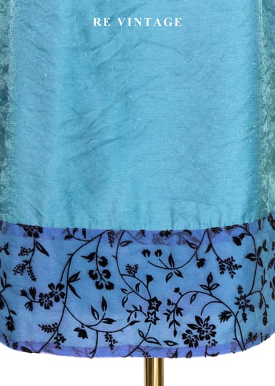 翡冷翠的湖光方領小色花拼接洋裝6