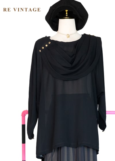 流動微光 - 金釦垂墜感雪紡上衣6