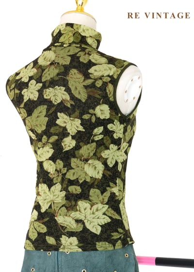 小紅點葉影謎語高領背心8