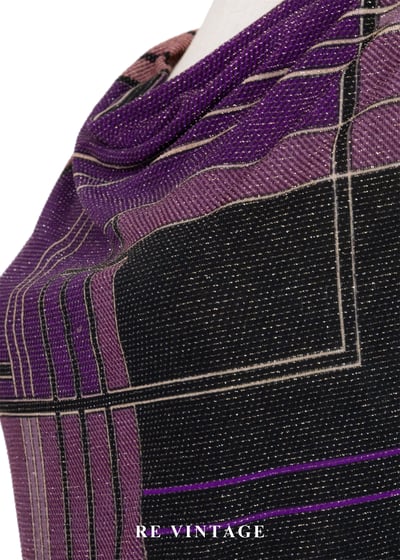 垂墜領口結構線條紫蝶背心9