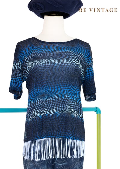 Car Race x Blue Op Art 薄款針織上衣1