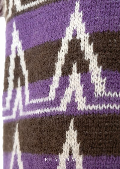 白白小山線條毛料針織背心8