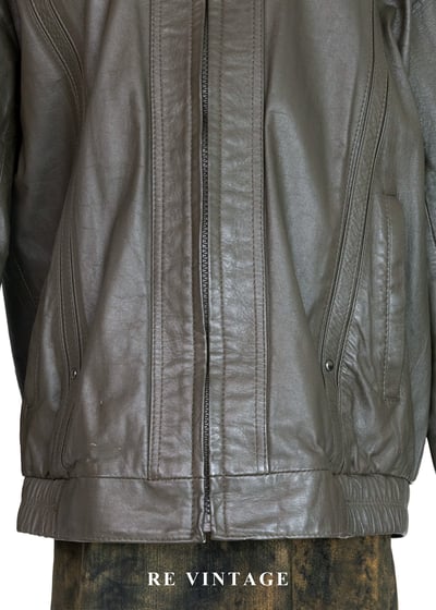 末日荒遠的率性皮革外套6