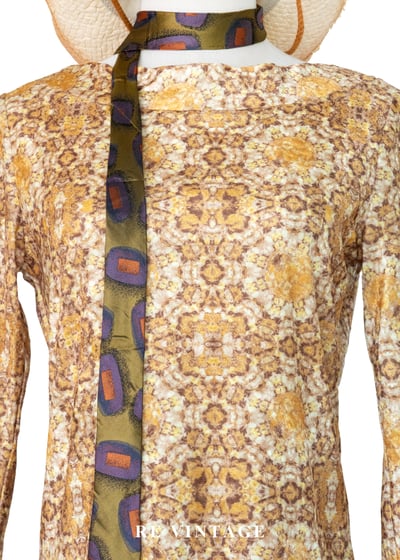 金棕柔和花磚絨布上衣4