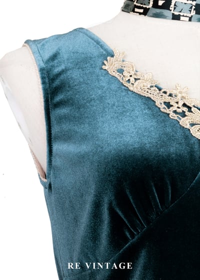 套裝組合 -深湖水綠壓褶絨布背心5