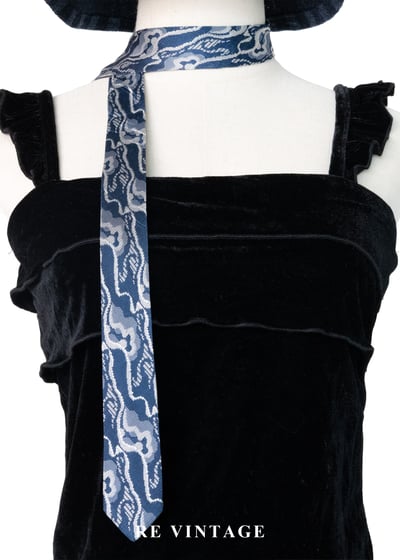 優雅荷葉邊黑天鵝絨布小背心3