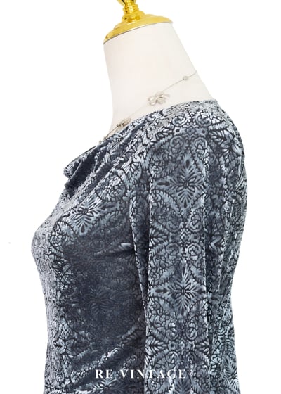 銀葉繁花 - 垂墜領絨布上衣7