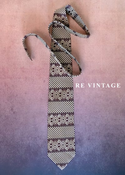 棋盤格與圖騰儀式領帶2