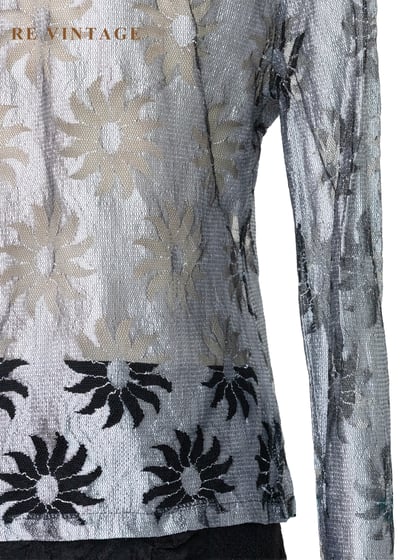 銀河系裡的溫室花朵透膚上衣9