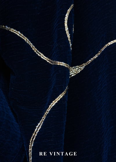 金線旋舞短版絨布外套11