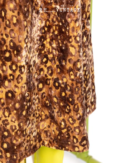 辣辣豹紋絨布長版洋裝5