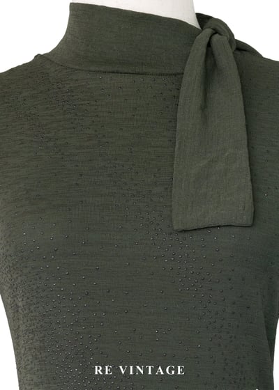 優雅高領領結微光墨綠貼身洋裝4