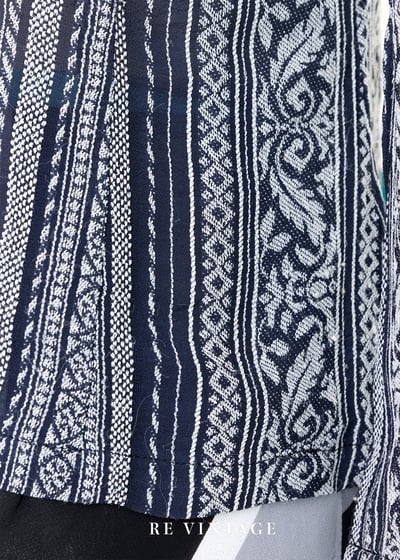 Chakra Art Meditation 深藍色上衣6